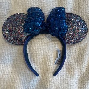 DISNEY PARKS MICKEY MINNIE MOUSE 2020 EARS SPARKLY  HEADBAND BLUE SEQUINED BOW